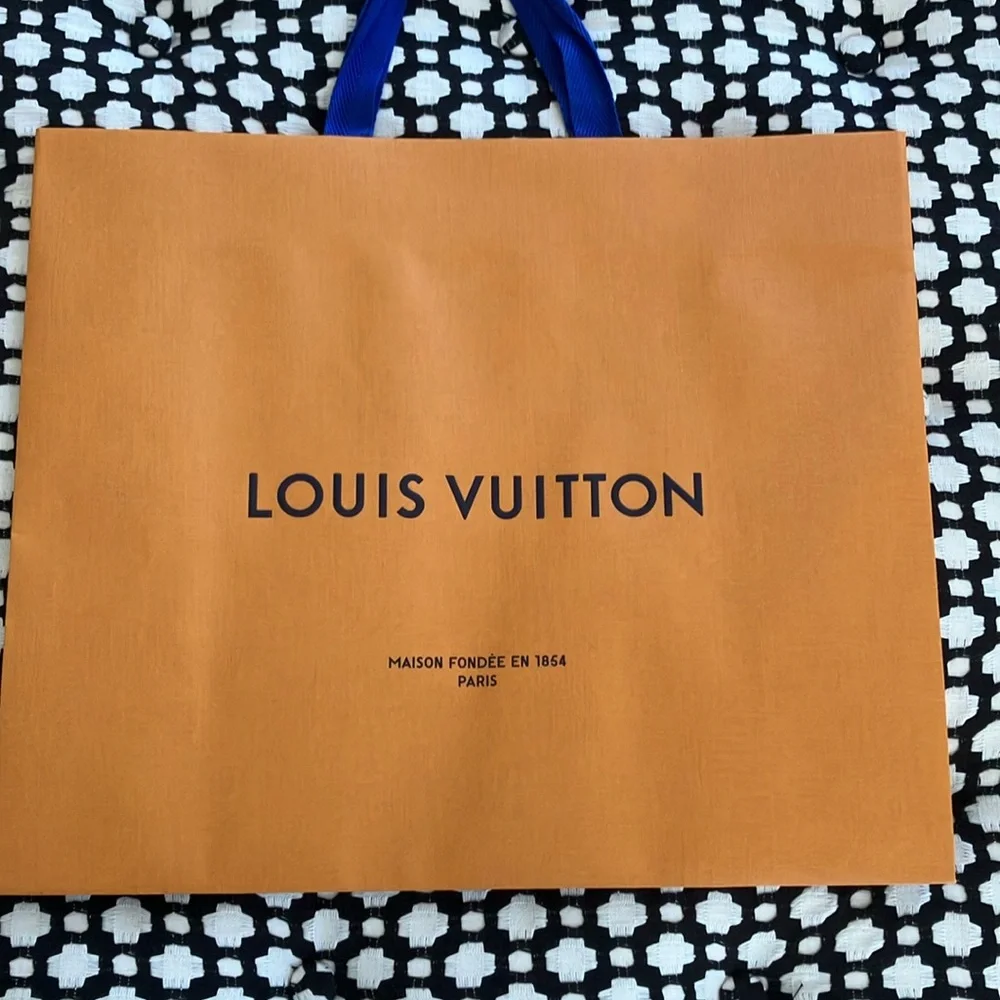 Set of 5 Louis Vuitton Medium Shopping Bags - Picture 6 of 6